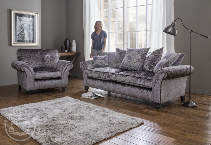 Ogilvy 3 seater (pillow back)