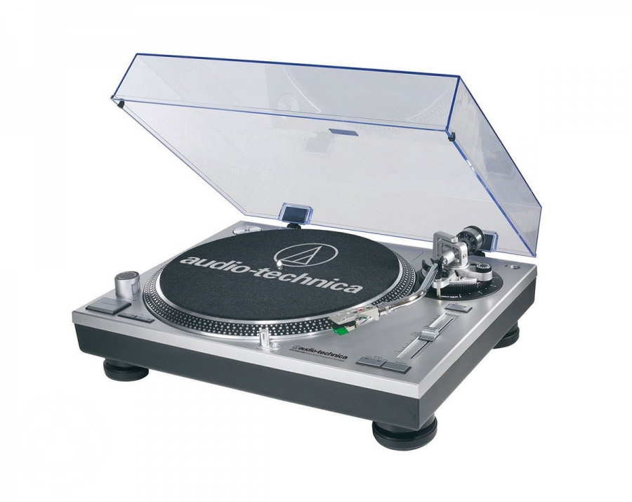 AUDIO TECHNICA AT-LP120-USBHC TURNTABLE