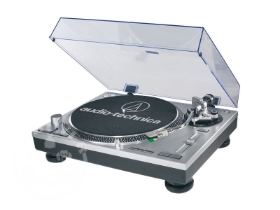 AUDIO TECHNICA AT-LP120-USBHC TURNTABLE